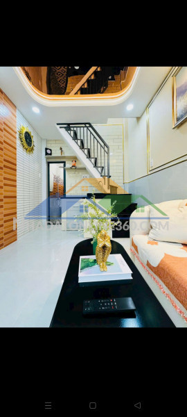 Hạ 170 triệu còn 2,98 tỷ nhà nguyễn du gò vấp 15m2, 3 tầng, hẻm thông thuận tiện buôn bán nhỏ, spa, nail....