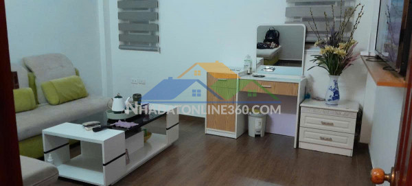 Bán nhà lĩnh nam ngay chợ sinh viên, gần các trường đại học dt 45m