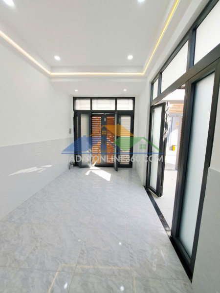 Mặt tiên kinh doanh đ số 12 tân kỳ tân quý gần aeon tân phú 60m2 ,2 tầng 3 pn 6 tỷ 2