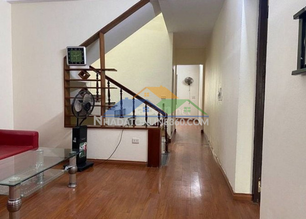 Chính chủ cho thuê nhà liền kề 3 tầng tại ngõ 447 ngọc lâm ,...