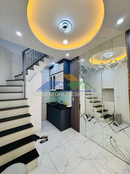 ⚡️???? căn góc trung tâm nhà 4 tầng, ngõ 3 gác la thành, hơn 3.6 tỷ