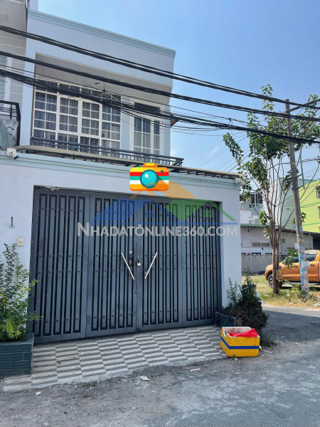 Bán nhà lã xuân oai quận 9 - hẻm xe hơi - có dòng tiền 10tr/tháng - giá 5 tỷ