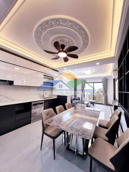 Gà đẻ trứng vàng tại thanh xuân- 96m2 sổ đỏ - 8 tầng thang máy giá đầu tư 19.7 tỷ