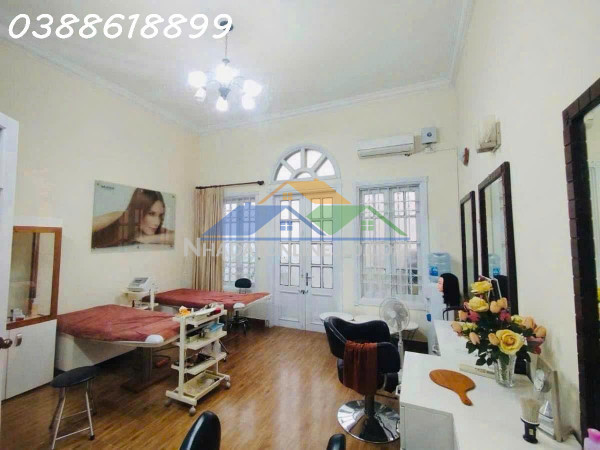 Bán phân lô ô tô hoàng cầu 66mx4t, mt5m - vị trí đẹp - 1 nhà ra phố - kinh doanh