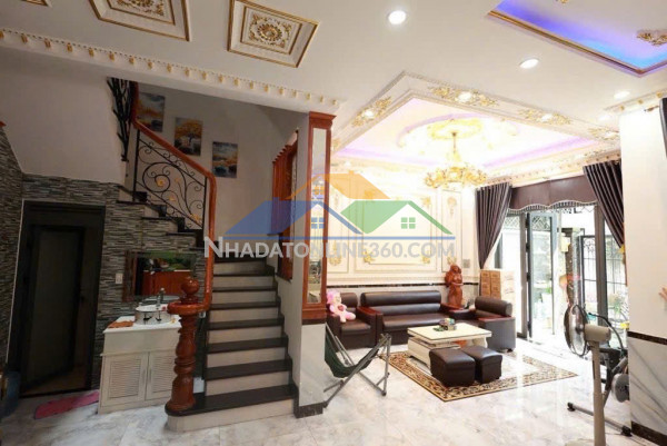 Biệt thư liền kề nguyễn văn quá quận 12 - giáp song hành, trường chinh.qua tân bình chỉ vài phút gần nhà ga t3 nhà 4 tầng btct vào ở ngay.