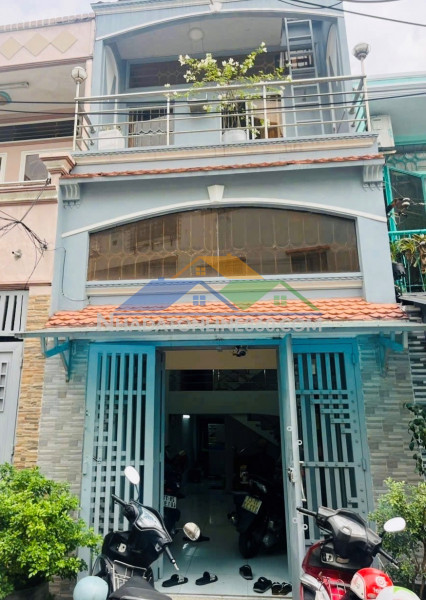 Bán nhà 38m2, tạ quang bửu, 3 tầng, 3pn, hxh