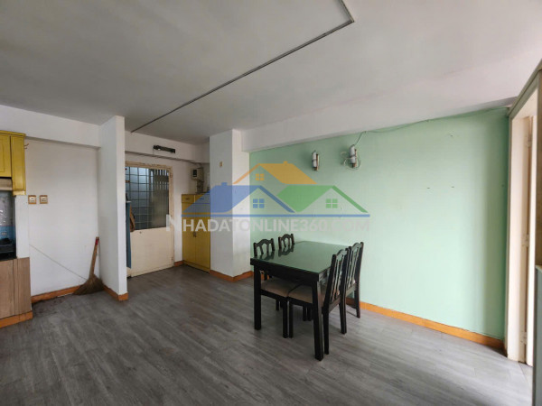 Bán đất phạm hữu lầu quận 7 - sổ riêng không quy hoạch.