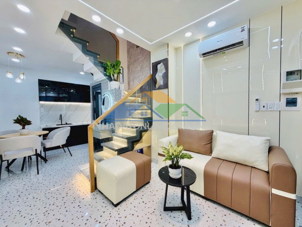 K2144 ✨ nhà nguyễn văn công gò vấp, shr, vuông, 3 tầng, 3.3x7m, 3.x tỷ