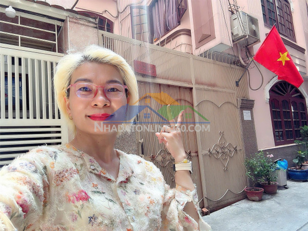 Bán nhà 4 tầng sẵn dòng tiền 7.000$/tháng - mặt tiền xe hơi thông hàm nghi & nguyễn huệ & hải triều, quận 1 - duy nhất nhà bán tại cung đường vàng này