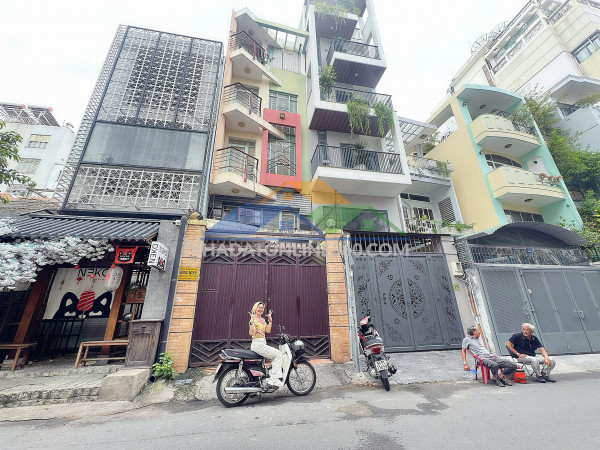 Hiếm bán - chỉ 19,5t - bán nhà mặt tền kd đ.lý chính thắng,...