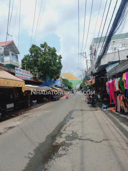 Gấp bán nhà mặt tiền ngay chợ hiệp thành quạn 12 - tiện kinh...