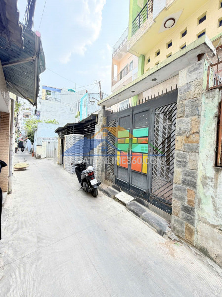 Bán biệt thự - ngang 8,1m dài 8m - chỉ 9.8 tỷ - xây mới 100% - 5 tầng - hoàn công đủ - 4pn lớn - phú nhuận