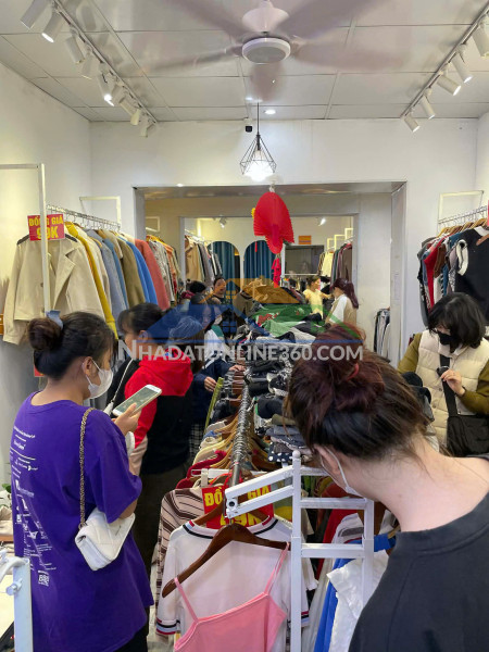 *sang nhượng shop quần áo - trâu quỳ, gia lâm - vào là bán ngay!*