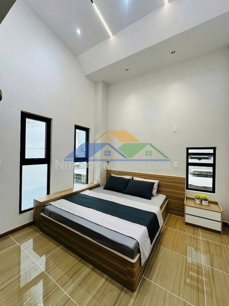 Bán nhà lô góc hxh đường quang trung ngang gần 4m gần emart phan huy ích nhỉnh 3tỷ.