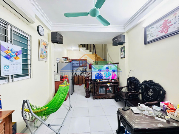 ❓ bạn tin không? nhà 13m² lô góc trung tâm đống đa, chỉ hơn 1 tỷ.