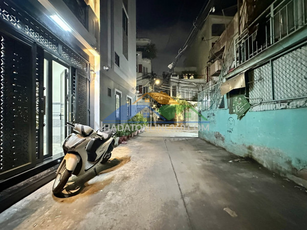 Hiếm+ hot !  bán đất tây tựu 65m2, mặt tiền khủng 12m, giá đầu tư 7.8 tỷ