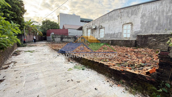 Sở hữu ngay lô đất góc đẹp - giá tốt - vị trí đắc địa...