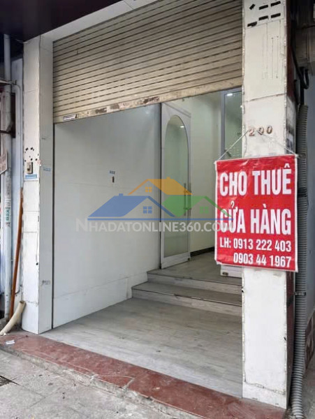 Do chuyển đổi công việc, gia đình em có nhu cầu sang nhượng lại cửa hàng đang kinh doanh cơm rang – phở bò