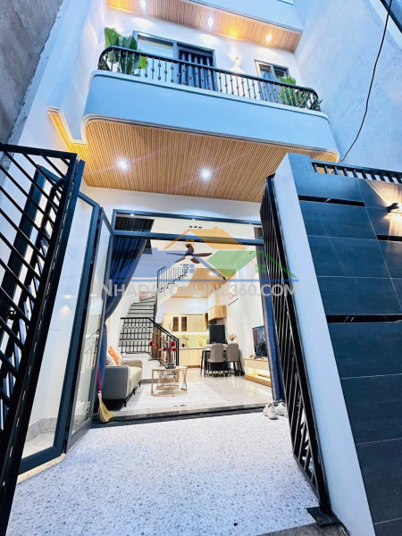 Chính chủ cần bán nhanh nhà gần sân bay cầu rồng khu trung tâm quận hải châu, tp đà nẵng