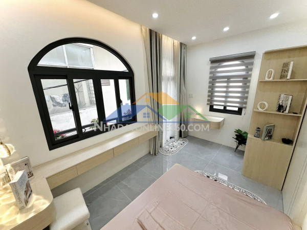 Ccmn đức diễn,thang máy, đầy đủ...