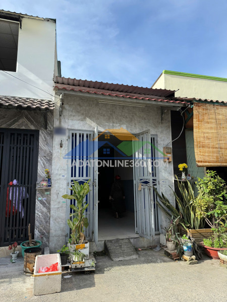 Nhà 2 tầng nở hậu hẻm xe tải c4 phạm hùng bình hưng - bình chánh