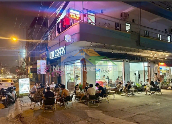 Do chuyển công tác không có thời gian quản lý quán nên mình cần sang nhượng quán cafe