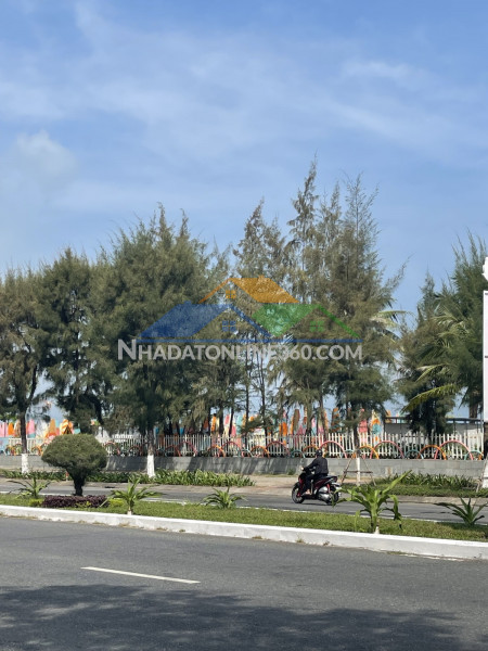 Bán đất mặt tiền nguyễn tất thành 250m2, view biển – giá 39 tỷ