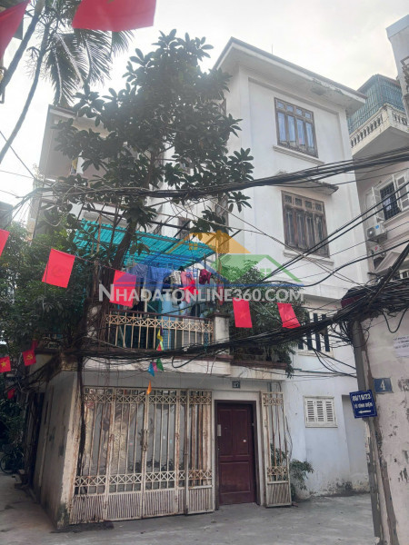 Chính chủ bán nhà – kiểu biệt thự pháp – 3 mặt thoáng, 2...