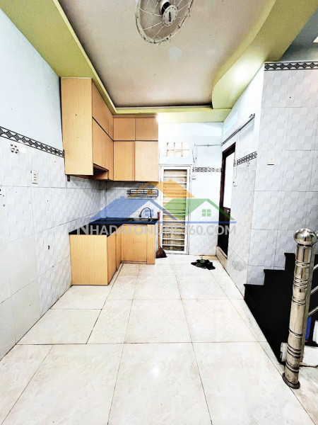 Nhà đẹp – giá tốt – chính chủ cần bán nhà 23/24/12, đường bùi thế mỹ, p.bảy hiền , hcm