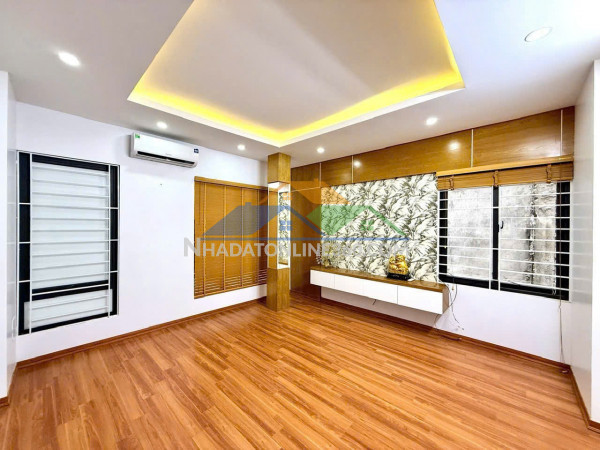 Hiếm  lê văn lương  -phân lô cán  bộ học viện tư pháp – vỉa hè  ô tô tránh – kinh doanh - 21.5 tỷ lh 0326213286