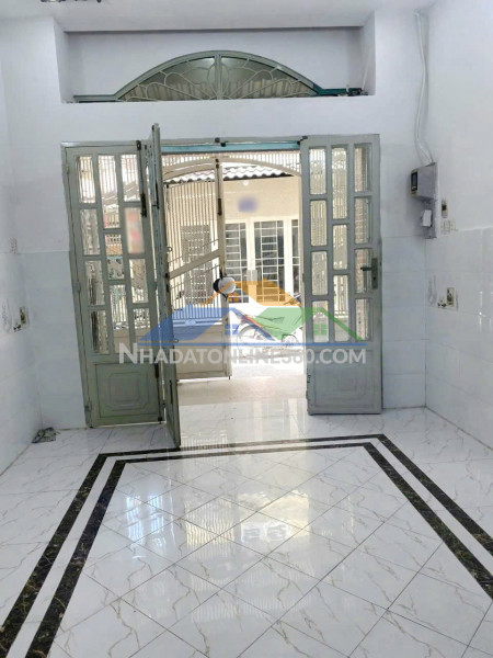 Bán nhà hẻm 769 gần mt phạm thế hiển 3.5*13.5m 2lầu