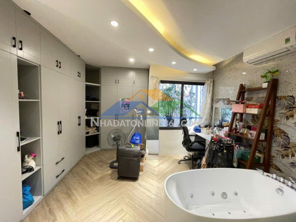 Bán mặt phố quan nhân 85mx5t, mt5m - thang máy nhập - kinh doanh