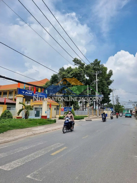 Mặt tiền phạm thị giây – ngay ngã 5 sầm uất – xây 5 lầu – chỉ 8,5 tỷ tl