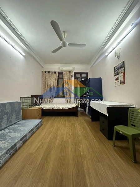 Chủ bán đi để chia tài sản 50m2 x 4 tầng - mặt phố kinh doanh đống đa , phố thái thịnh giá 18,3 tỷ