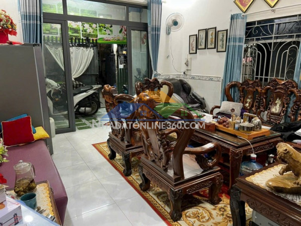 Bán nhà đường số 10, tam bình, thủ đức, tp hcm. dt 96m2, cấp 4, 3pn. giá 4.85  tỷ, shr - 0933125879.