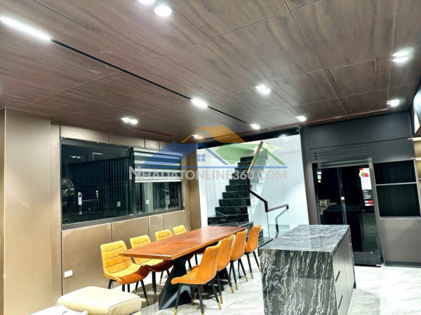 Vip, bán nhà đào tấn, ô tô tránh, kinh doanh, mặt tiền 10m, chỉ 7x tỷ