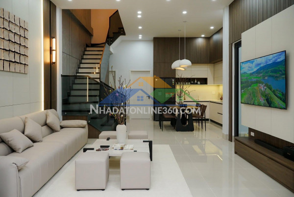 **bán nhà hxh 373 lý thường kiệt, phường 9 tân bình (5,5x10m) - 4 tầng