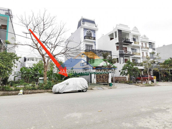 Lô biệt thự mặt đường siêu rộng 30m thư trung - văn cao - 200m - giá 17 tỉ