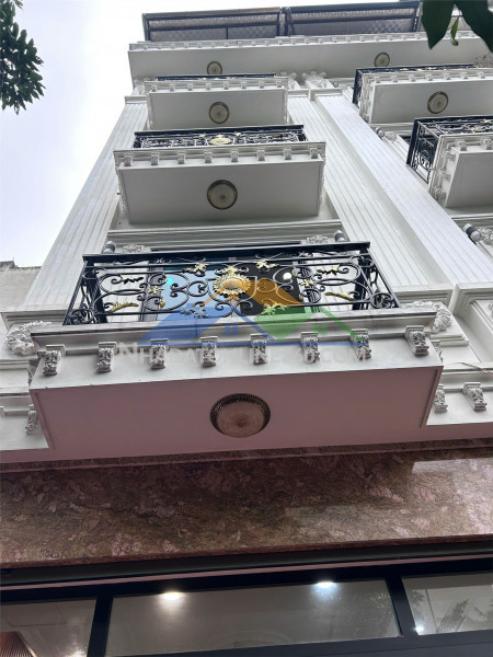 Nhà đẹp - giá tốt - chính chủ cần bán nhà 5 tầng tại quận long biên, tp hà nội