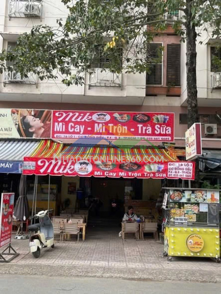 Sang nhượng quán mì cay – trà sữa vị trí đẹp quận 8 – chỉ việc vào bán