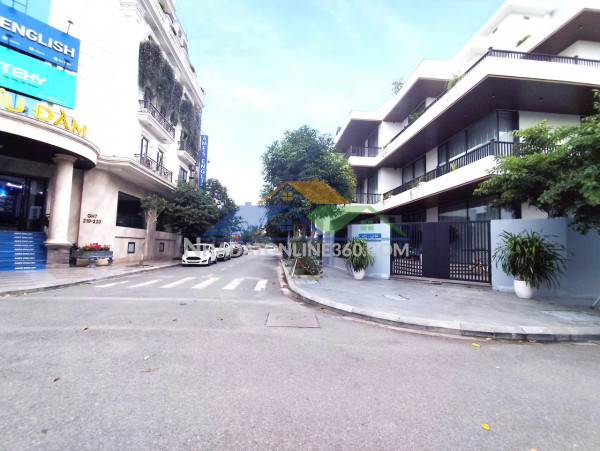 Lô góc khu đô thị icc lạch tray - 256m - mặt tiền 12m - giá 126 tr/m