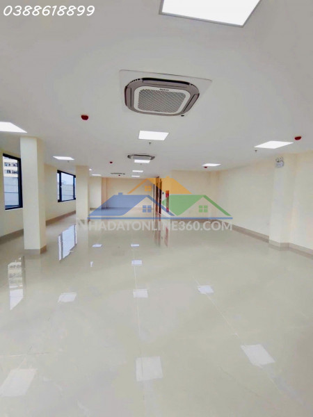 Bán toà văn phòng mp phạm văn đồng 210mx8t, mt 21m - lô góc - pccc, hoàn công đầy đủ - dòng tiền 115tr/th