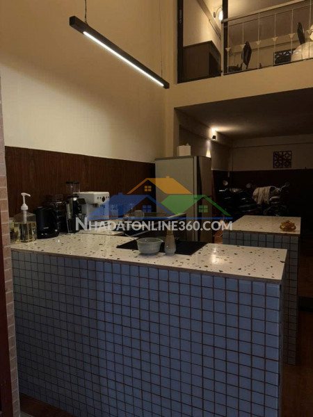 Sang hoặc cho thuê quán cà phê ngay trung tâm quận 3 địa điểm: hẻm 4m nguyễn đình chiểu, phường bàn cờ