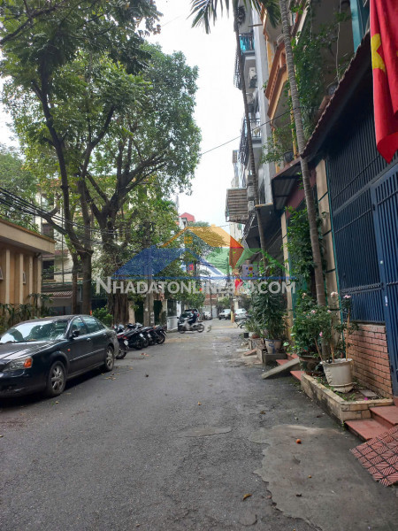 Bán nhà phố khuất duy tiến, 6 tầng thang máy, oto tránh, kinh doanh văn phòng nhỉnh 17 tỷ