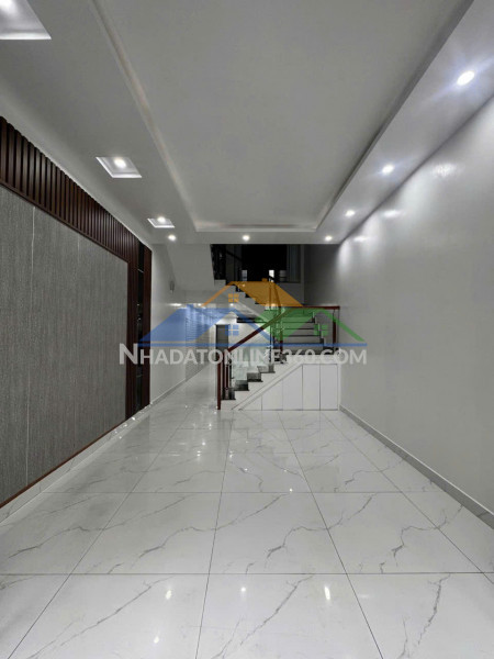 Nhà mặt đường bến láng - 60m 4 tầng - đường 15m - giá 7.98 tỉ - gần trung lực