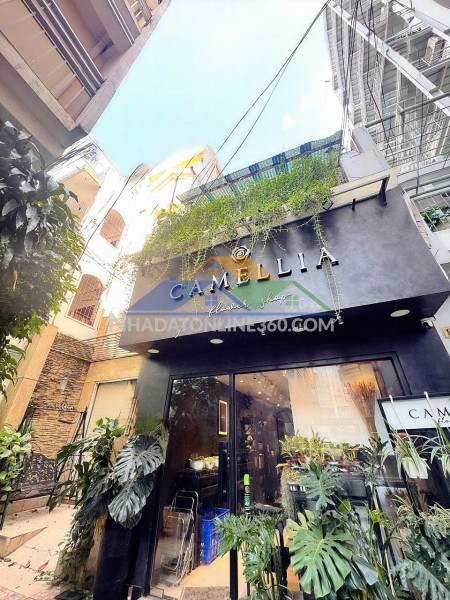 Bán nhà mặt tiền xe hơi ngủ trong nhà đ.bùi thị xuân, quận 1 - ngang đẹp 4m*20m - giá tốt nhất khu vực đang chào bán * lh giang giang: 093.86.76.685