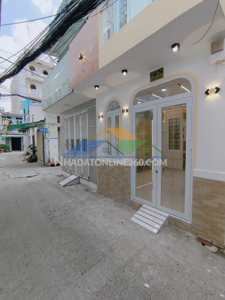 Bán nhà 1 trệt 2 lầu mới đẹp 100% - đường tân thành , quận tân phú