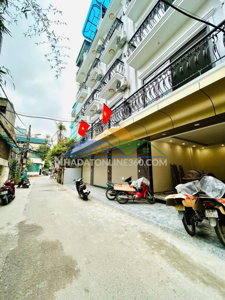 Bán nhà chia lô cầu diễn 37m2x5t, thang máy, ô tô,ở ngay, tặng full đồ, 8.5 tỷ