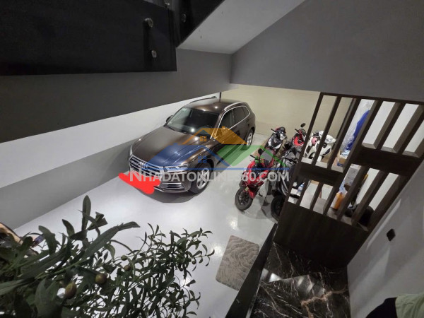 Vip, bán nhà ngọc khánh, ô tô vào nhà, 100m 7 tầng thang máy, chỉ 35.6 tỷ