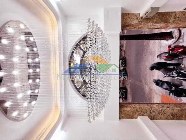 Bán nhả đẹp tư đình- hàng xóm minh tâm- gara thang máy- oto tránh 50m 7 tầng nhỉnh16 tỷ(tl)